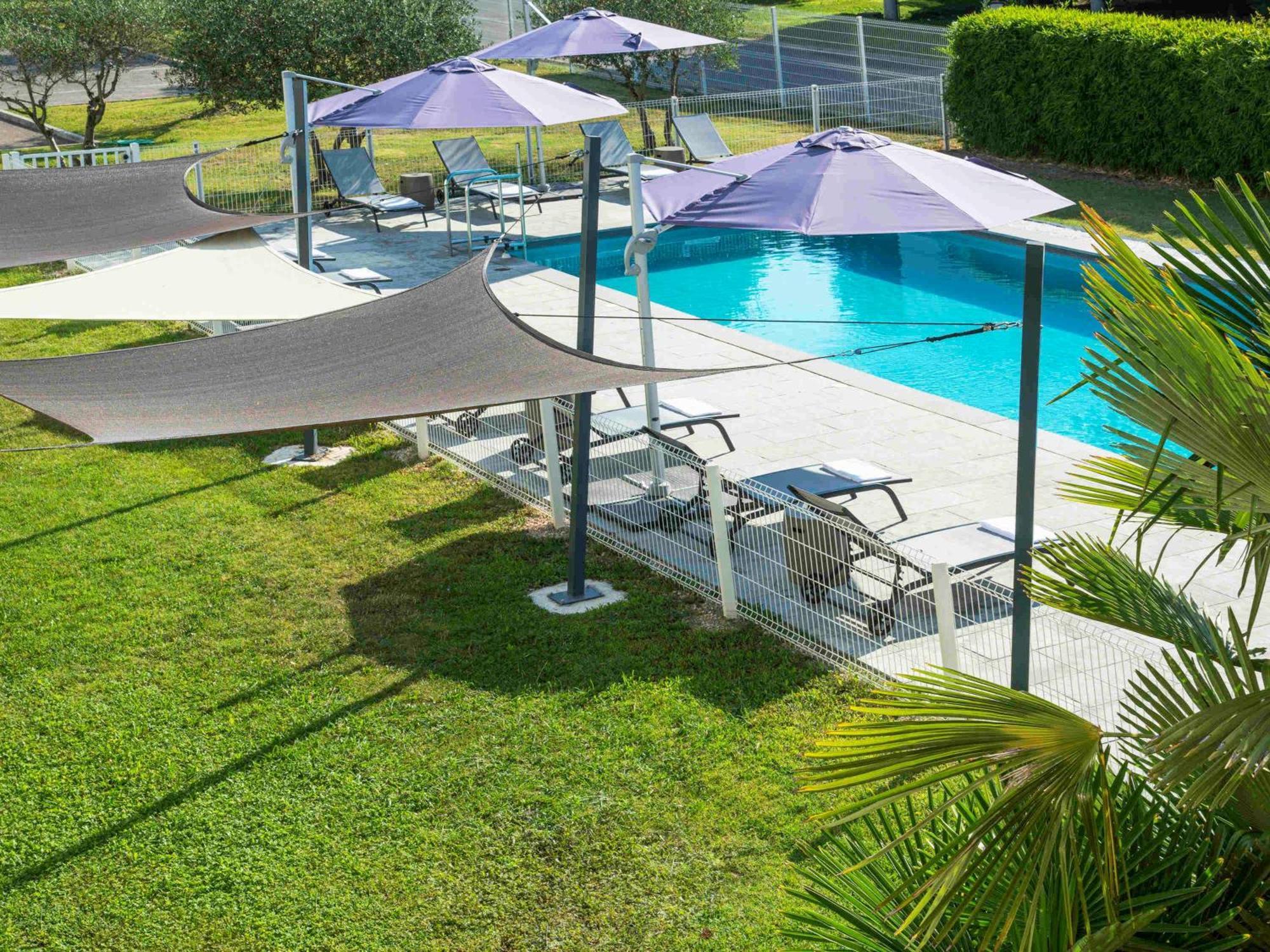 Ibis Styles Pertuis Portes Du Luberon Dış mekan fotoğraf