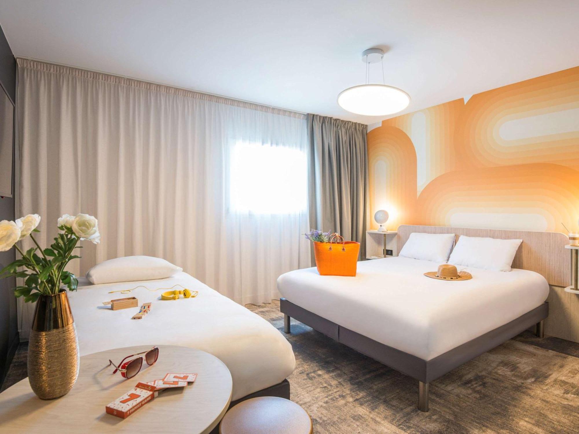 Ibis Styles Pertuis Portes Du Luberon Dış mekan fotoğraf