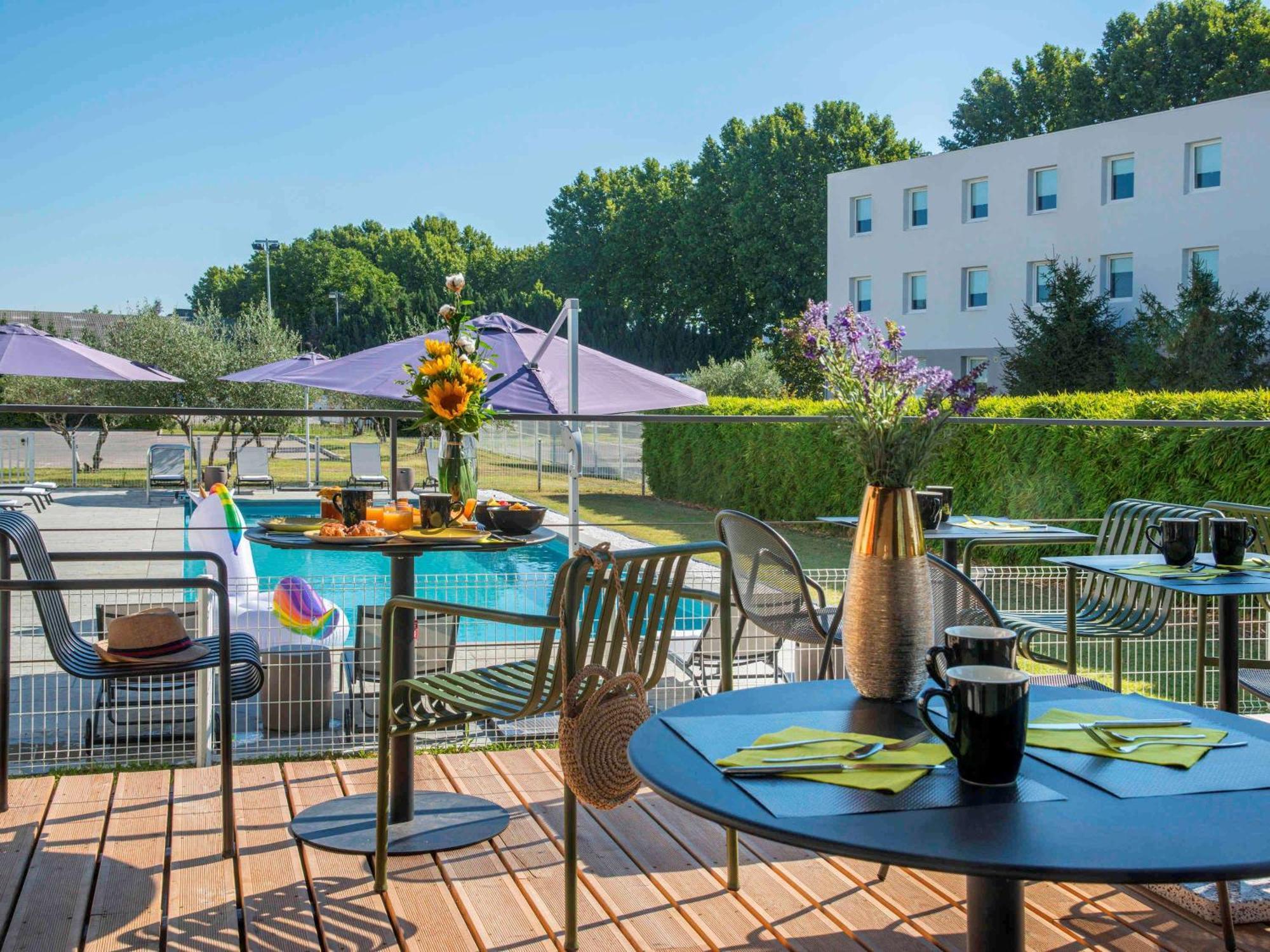 Ibis Styles Pertuis Portes Du Luberon Dış mekan fotoğraf